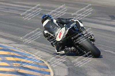 media/Dec-05-2024-Racers Edge (Thu) [[e102e0690b]]/2-A Group/Session 2 Turn 10 Backside/